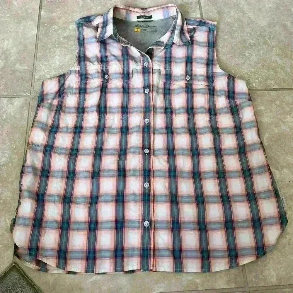 Eddie Bauer Women’s Plaid Sleeveless Shirt Size Large
